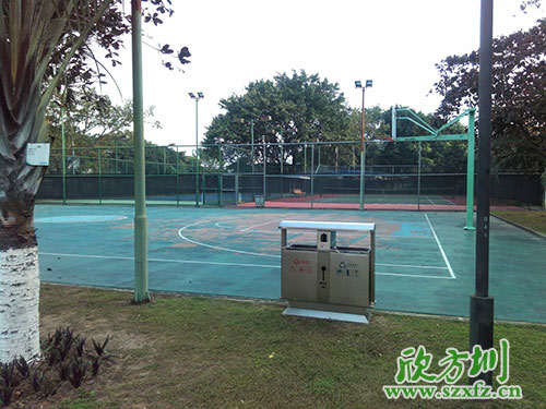 四川物業(yè)戶(hù)外分類(lèi)不銹鋼垃圾桶，新客戶(hù)的信任。